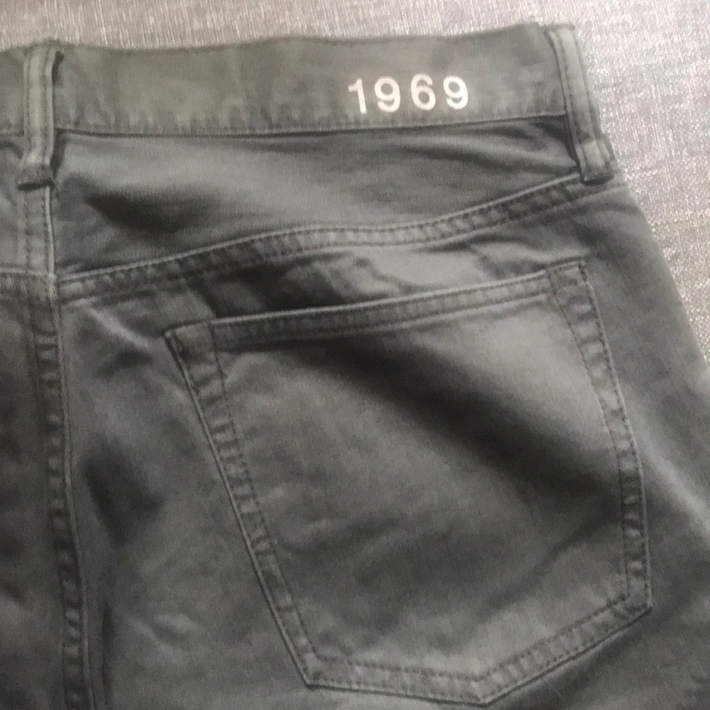 Barely Barely Used Gap Jeans 34/32 Dark Grey